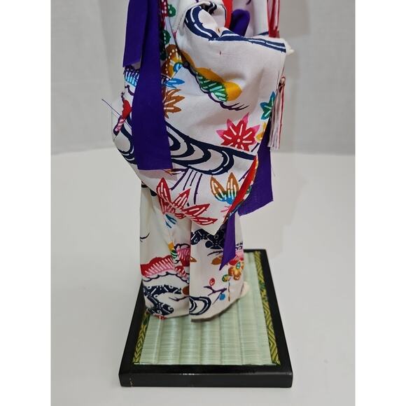 Vintage Japanese Ryukyu Geisha Doll 14" Traditional Female Figure in Kimono - Picture 12 of 16